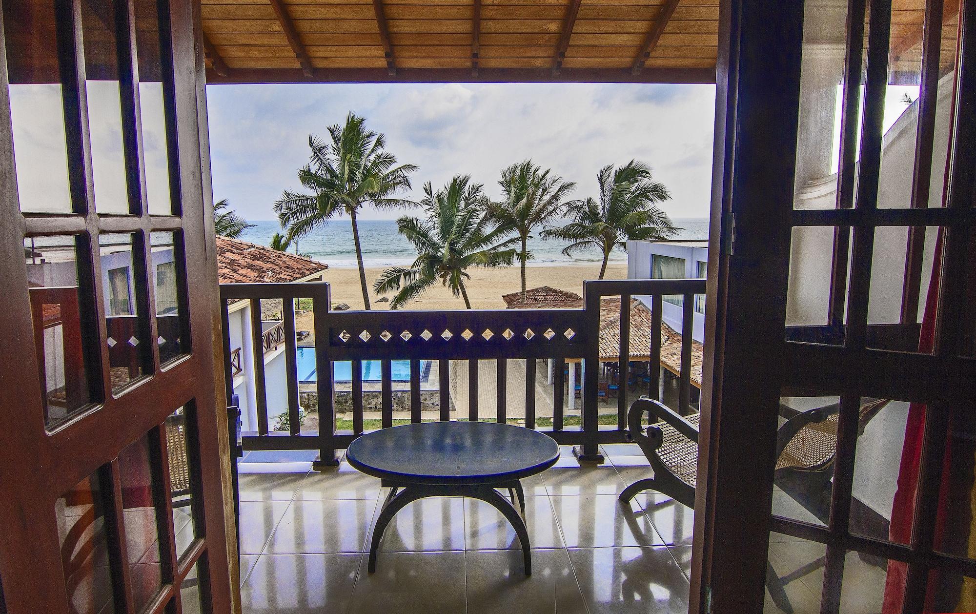 Ranmal Beach Hotel Hikkaduwa Extérieur photo