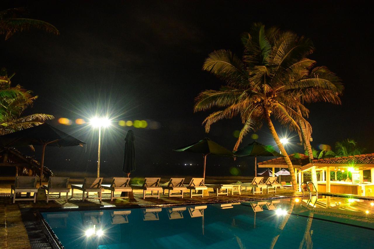 Ranmal Beach Hotel Hikkaduwa Extérieur photo