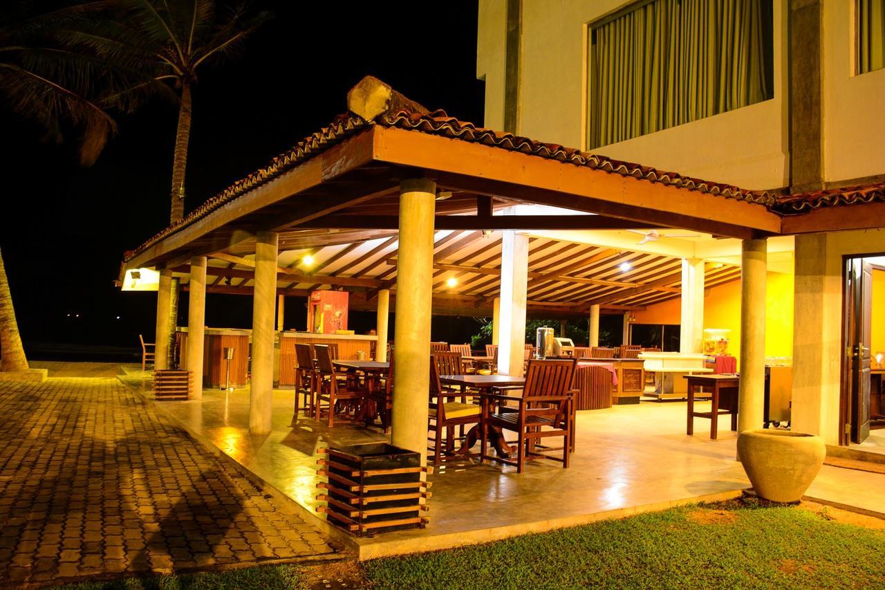 Ranmal Beach Hotel Hikkaduwa Extérieur photo