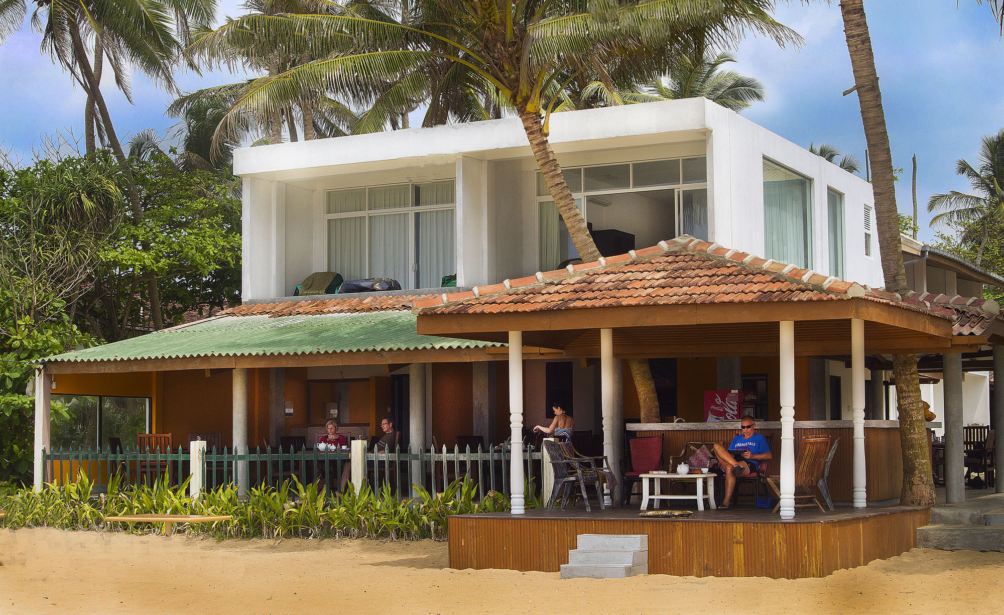 Ranmal Beach Hotel Hikkaduwa Extérieur photo
